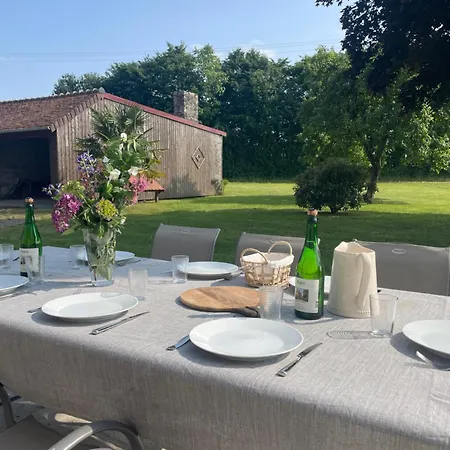 Ferme Cidricole Et Laitiere Сasa de vacaciones Magny-le-Desert
